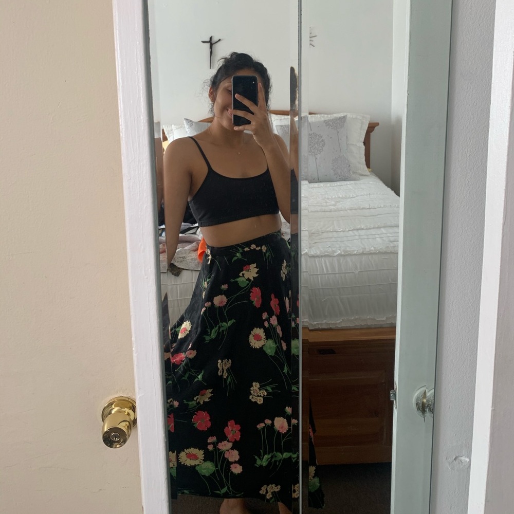 silk Floral skirt <3